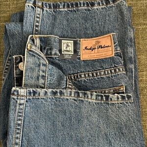 NWT Tommy Bahama Indigo Palms Classic Fit Jeans. 36 x 32. Medium blue.